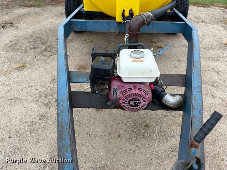 image for item EC4635 Duo Up water tank trailer