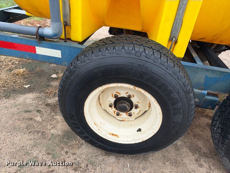 image for item EC4635 Duo Up water tank trailer