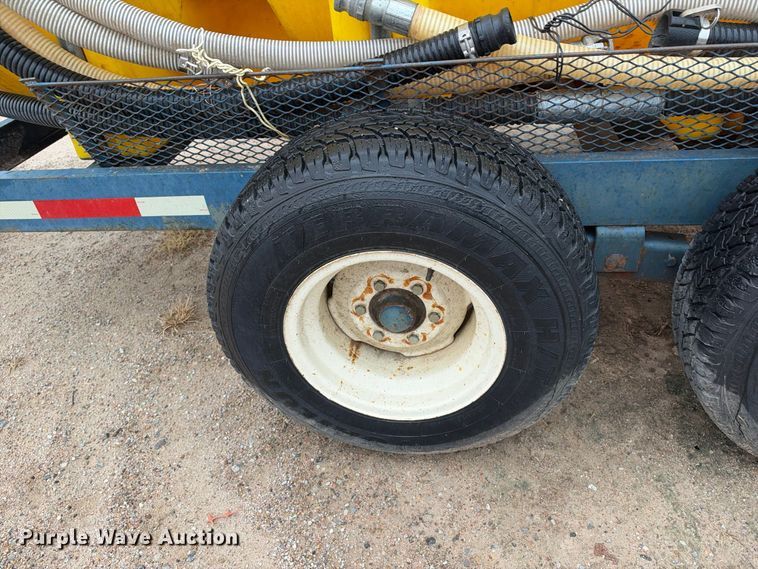 image for item EC4635 Duo Up water tank trailer