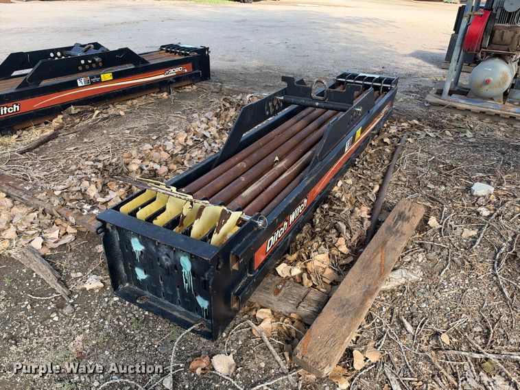 image for item EC4636 Ditch witch JT3020 Mach 1 drill stem box