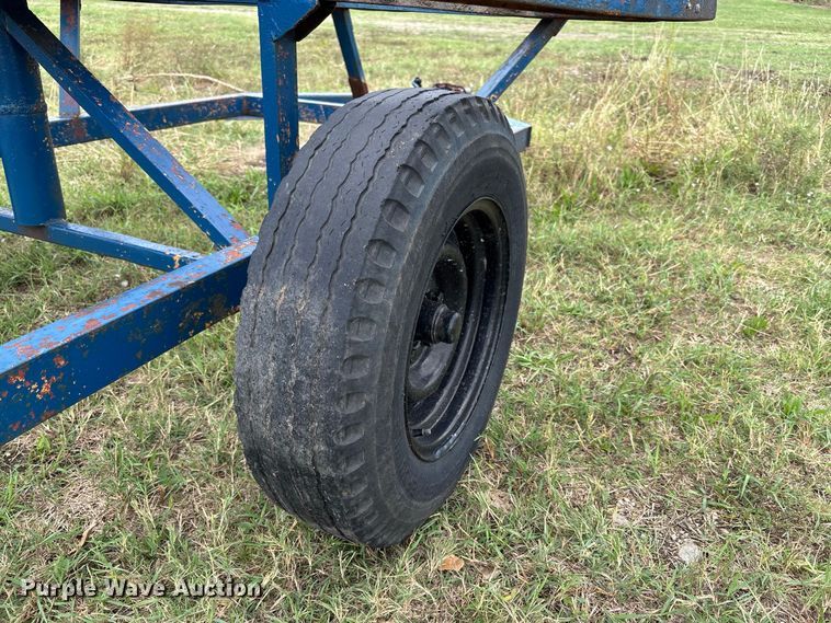 image for item EG2756 Coiled pipe trailer