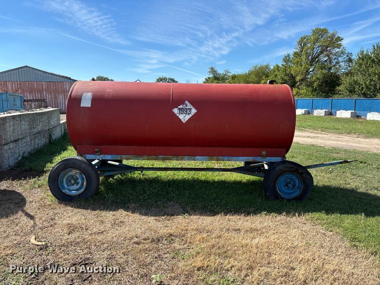 image for item EG2760 Fuel trailer