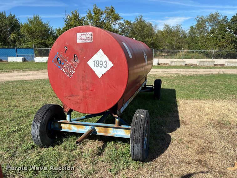 image for item EG2760 Fuel trailer