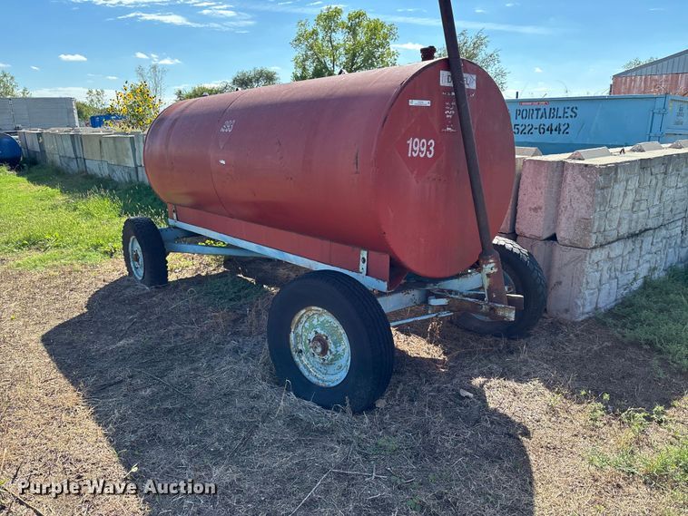 Fuel trailer