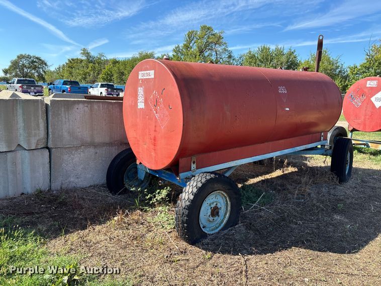 image for item EG2761 Fuel trailer