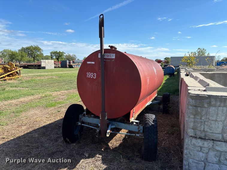 image for item EG2761 Fuel trailer