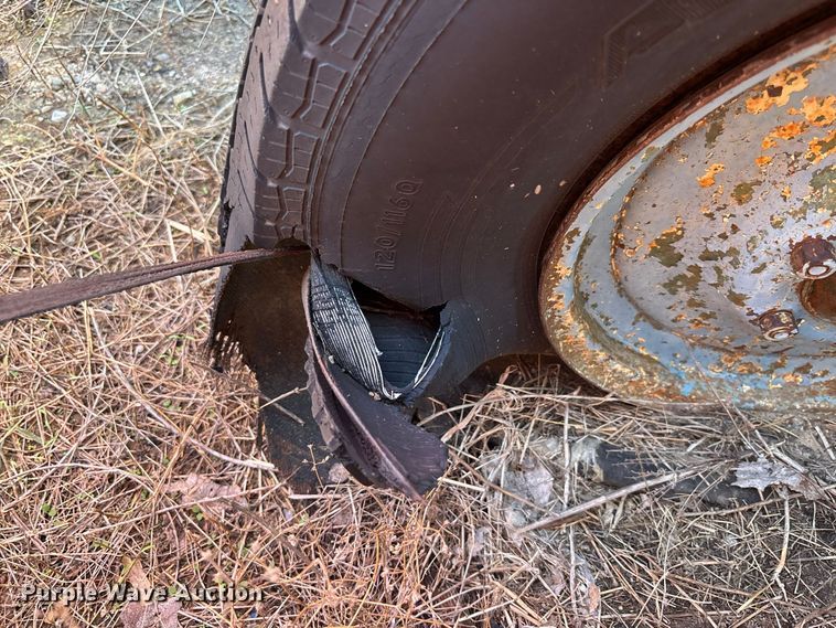 image for item EG2761 Fuel trailer