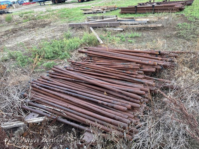 image for item EG2765 Approximately 170 drill stems