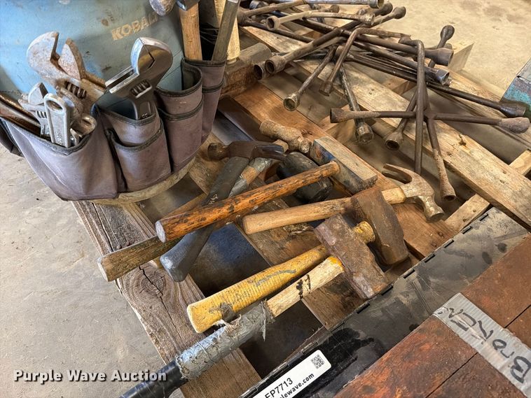 image for item EP7713 (2) pallets of tools