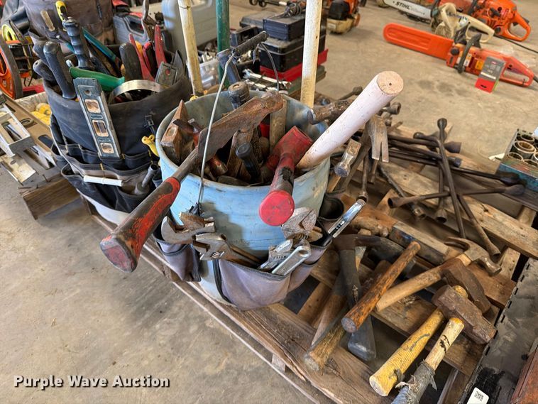 image for item EP7713 (2) pallets of tools