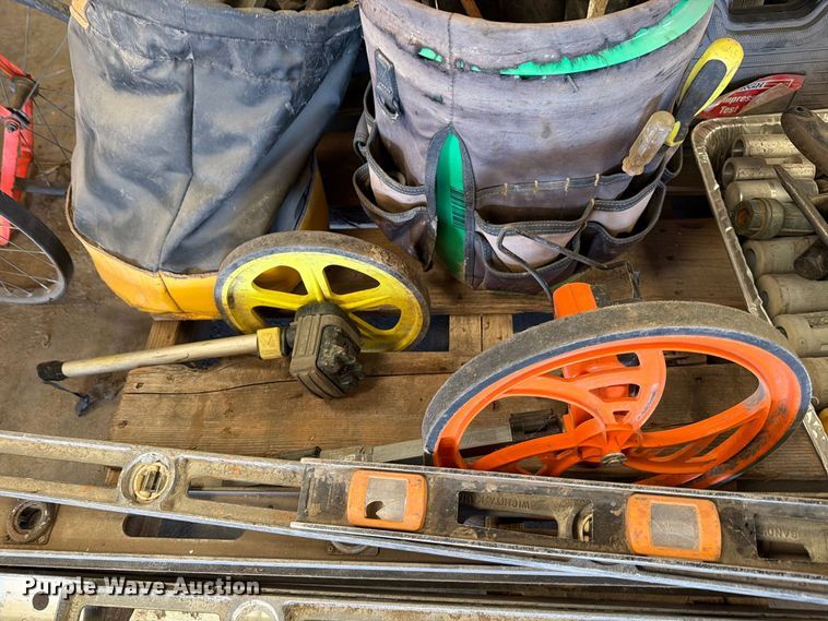 image for item EP7713 (2) pallets of tools