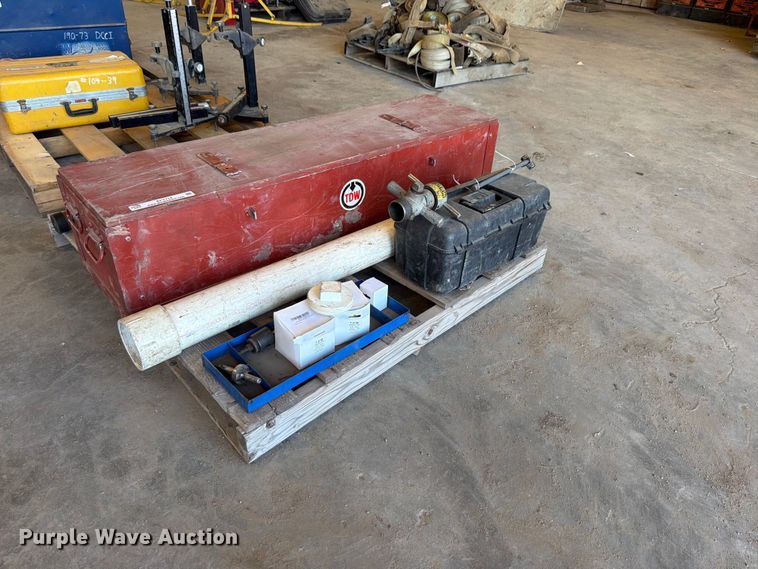 image for item EP7714 T.D. Williams Tapping and completion tools