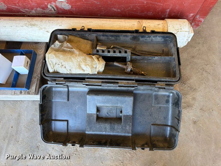 image for item EP7714 T.D. Williams Tapping and completion tools