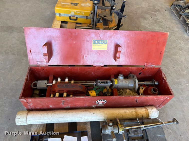 image for item EP7714 T.D. Williams Tapping and completion tools