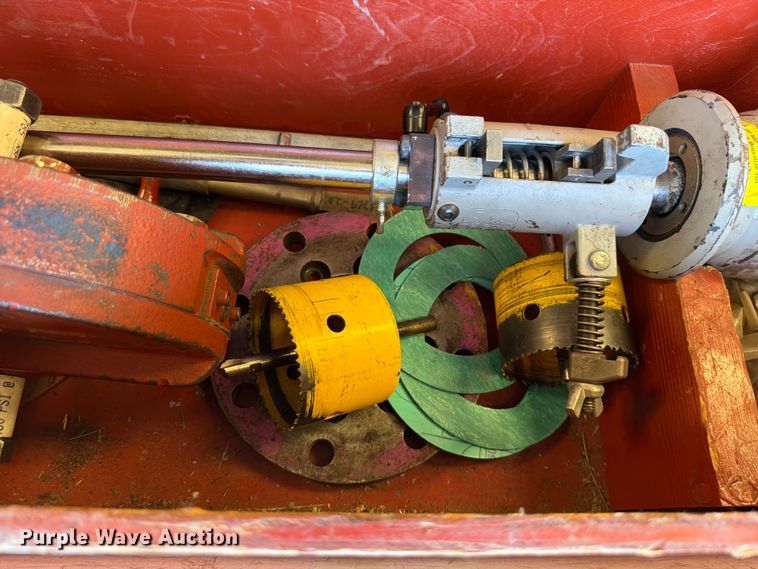 image for item EP7714 T.D. Williams Tapping and completion tools
