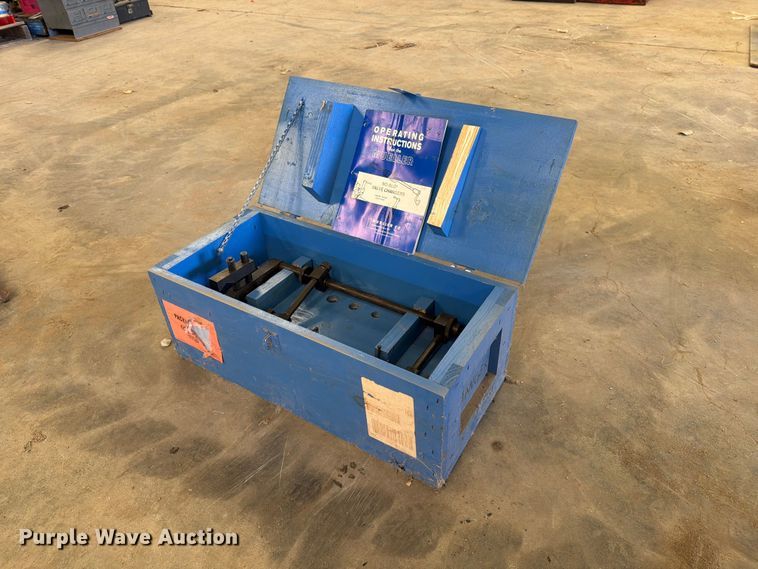 Mueller H17010 No-Blo gas valve changers