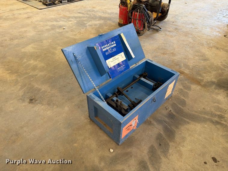 image for item EP7715 Mueller H17010 No-Blo gas valve changers