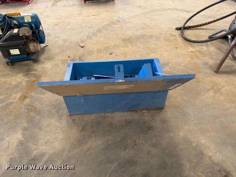 image for item EP7715 Mueller H17010 No-Blo gas valve changers