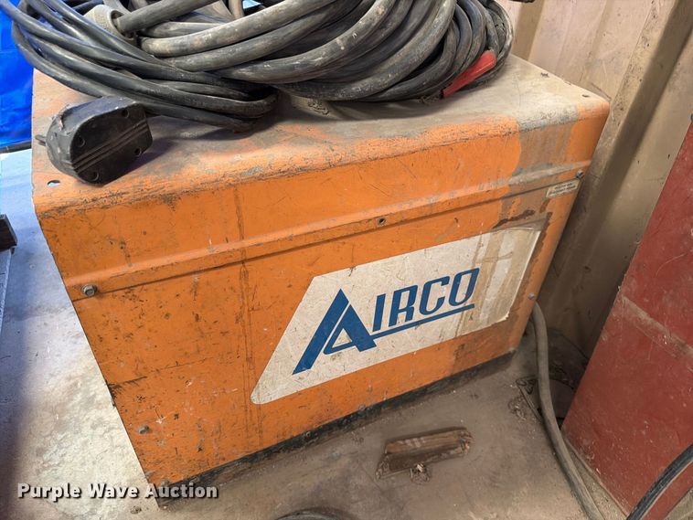 image for item EP7716 Airco 250 Ampere Bumble Bee welder