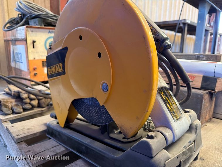 image for item EP7716 Airco 250 Ampere Bumble Bee welder