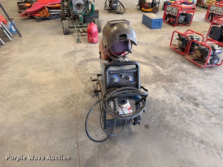 image for item EP7717 Miller Millermatic 211 welder