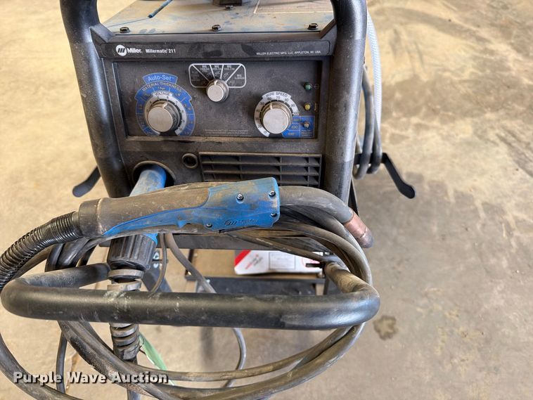 image for item EP7717 Miller Millermatic 211 welder