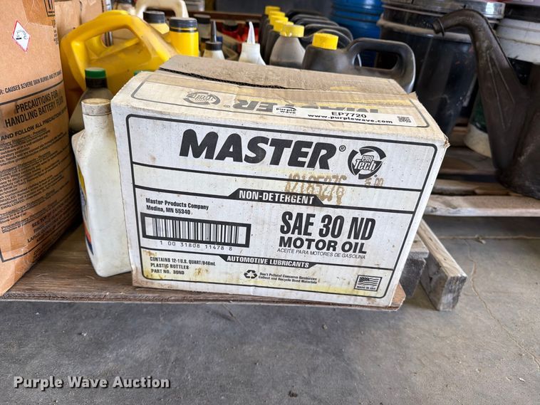 image for item EP7720 (2) pallets of oil, lube, and additives