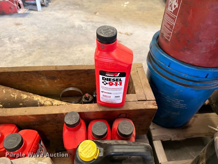 image for item EP7720 (2) pallets of oil, lube, and additives