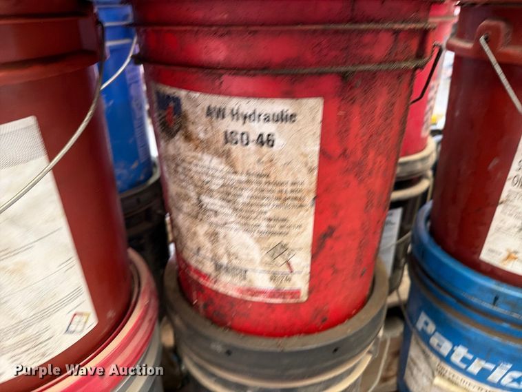 image for item EP7720 (2) pallets of oil, lube, and additives