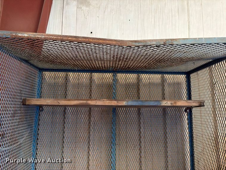 image for item EP7722 Tool cage