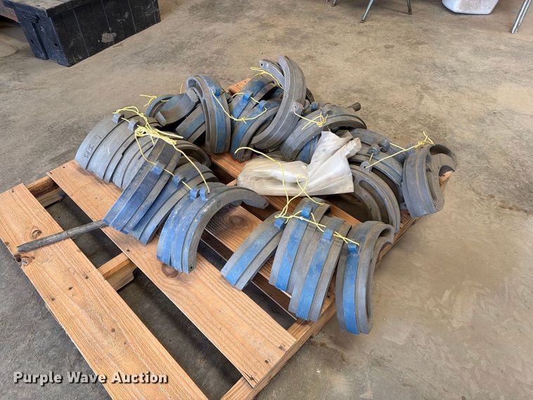 image for item EP7726 McElroy Tracstar 412 poly pipe fusion machine