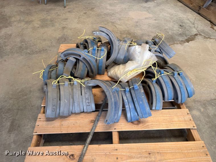 image for item EP7726 McElroy Tracstar 412 poly pipe fusion machine