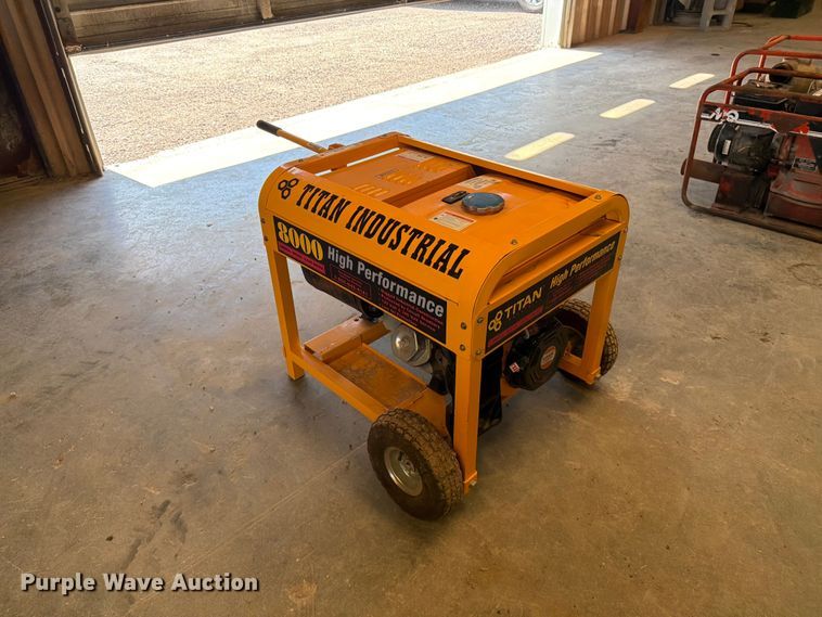 image for item EP7729 Titan 8000 generator