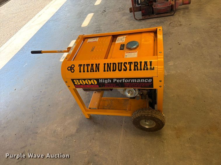 image for item EP7729 Titan 8000 generator