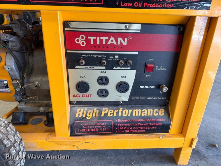 image for item EP7729 Titan 8000 generator