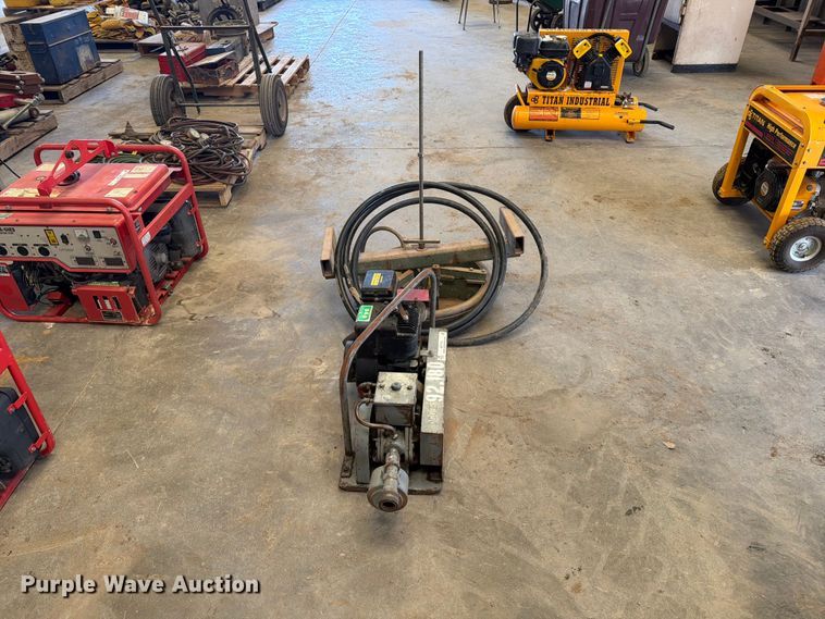 image for item EP7730 Man hole vacuum tester