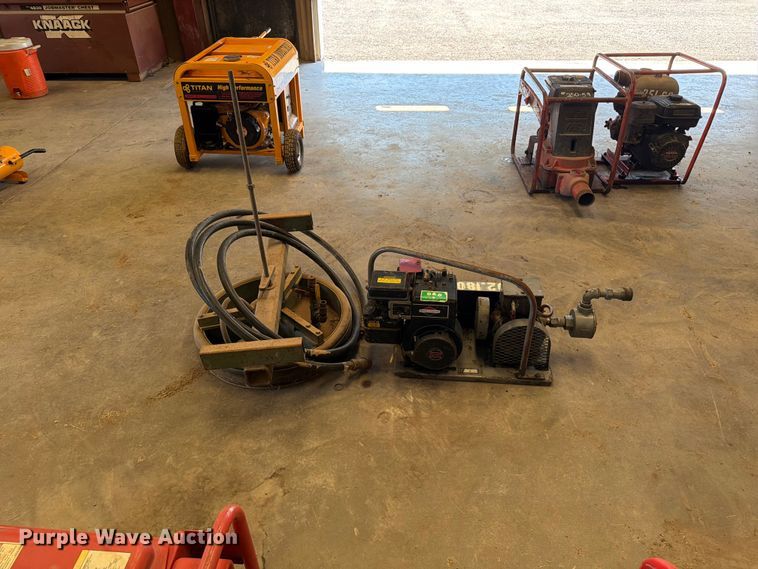image for item EP7730 Man hole vacuum tester