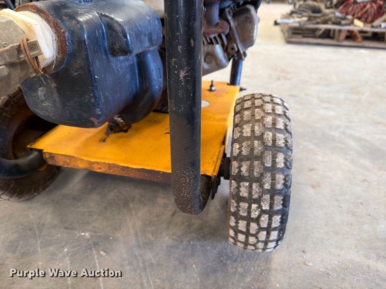 image for item EP7737 (3) pumps