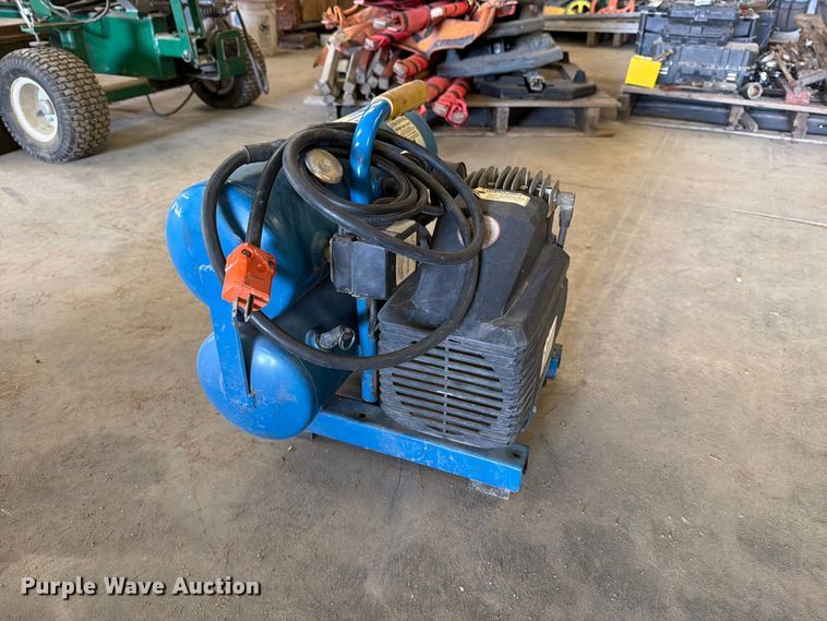 image for item EP7738 Jenny AM780 – HC4V air compressor