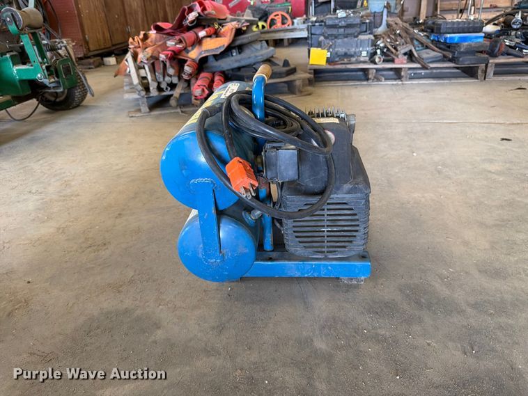 image for item EP7738 Jenny AM780 – HC4V air compressor