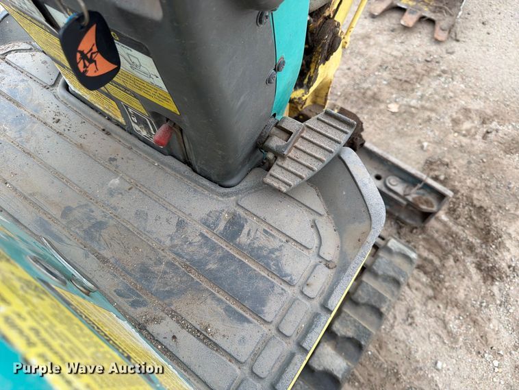 image for item EP7742 2006 Yanmar B08-3 Mini Excavator