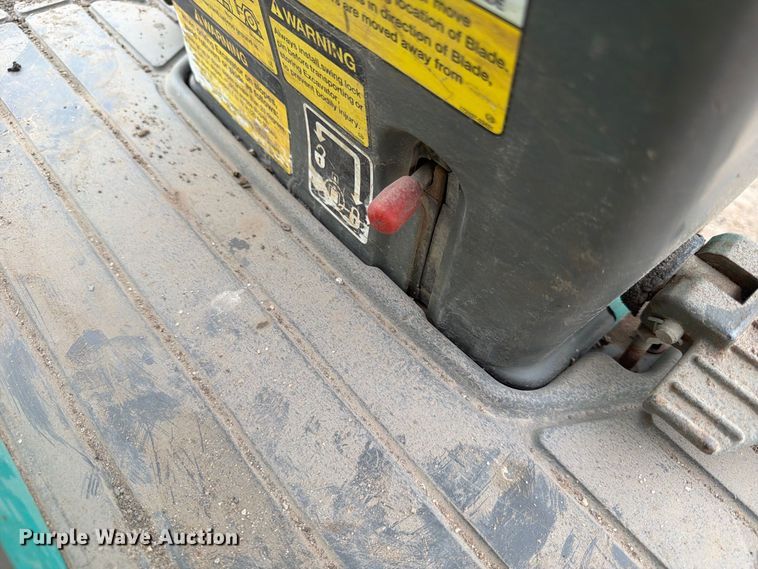 image for item EP7742 2006 Yanmar B08-3 Mini Excavator