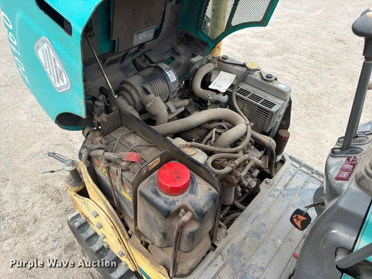image for item EP7742 2006 Yanmar B08-3 Mini Excavator
