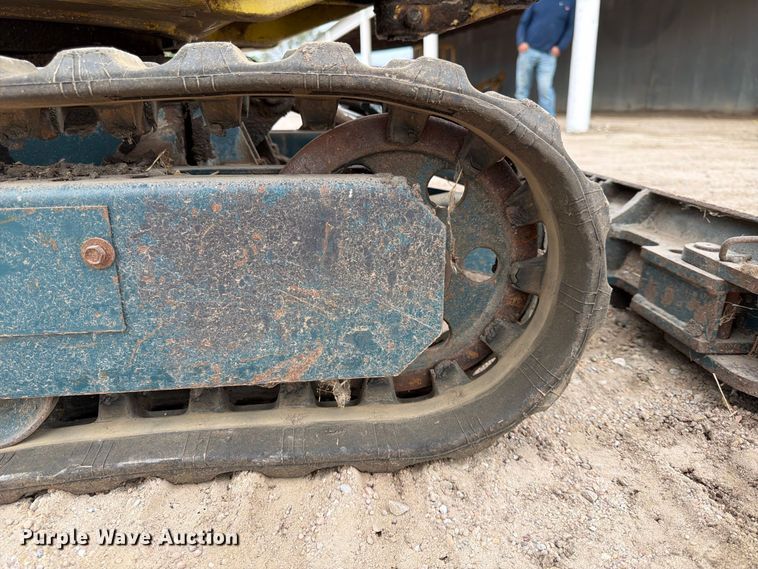 image for item EP7742 2006 Yanmar B08-3 Mini Excavator
