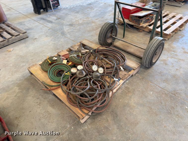 image for item EP7746 Pallet of torch hoses and components