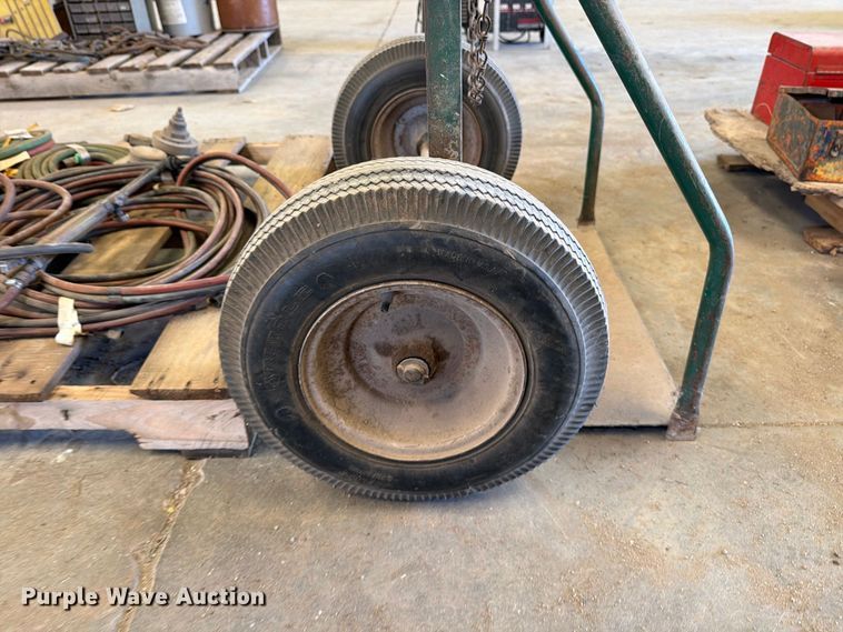 image for item EP7746 Pallet of torch hoses and components