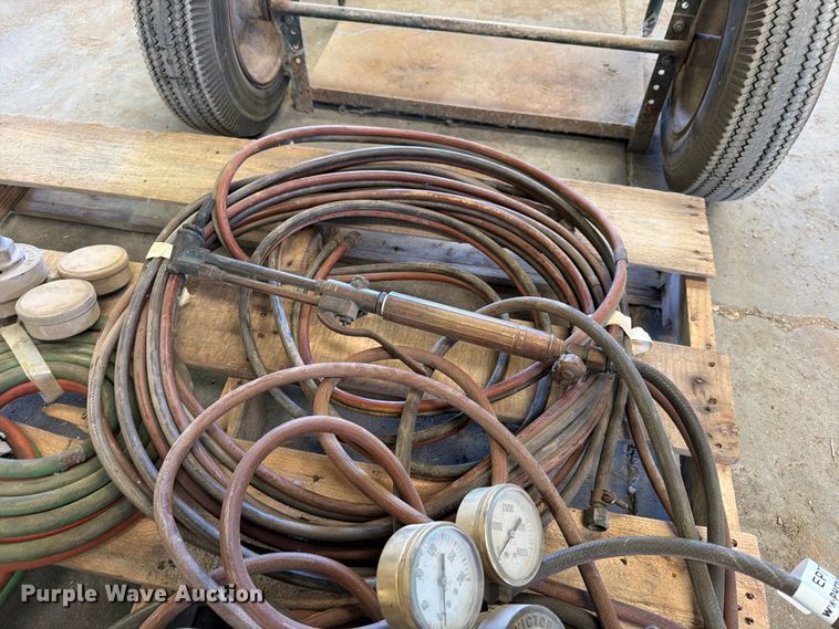 image for item EP7746 Pallet of torch hoses and components