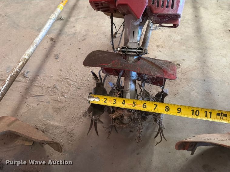 image for item EP7748 Lawn equipment