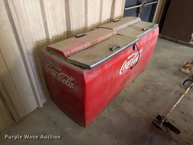 image for item EP7749 (2) refrigerators