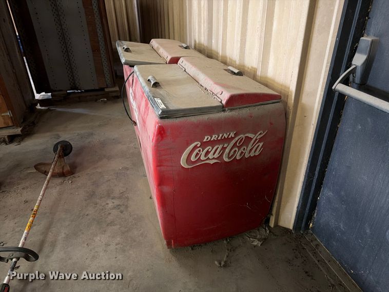 image for item EP7749 (2) refrigerators